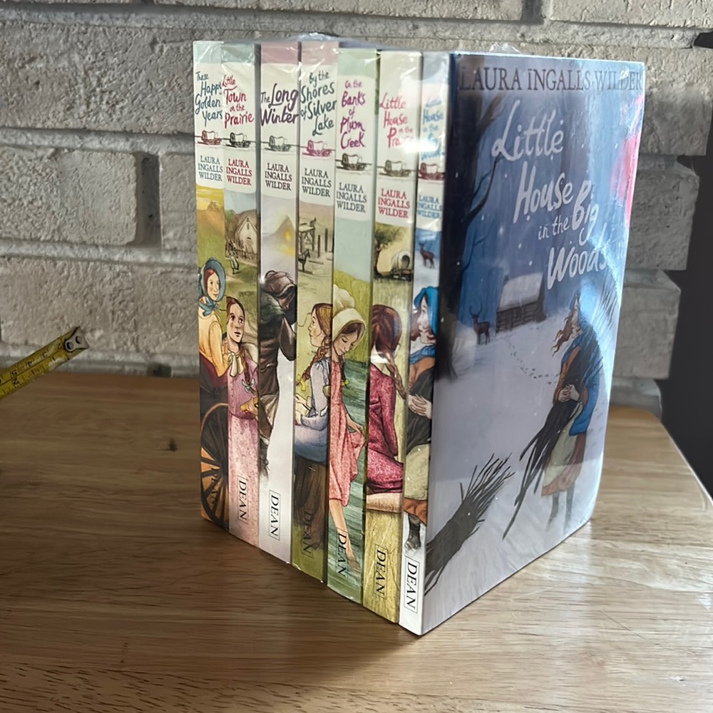 Laura Ingalls Wilder 7 Book Set